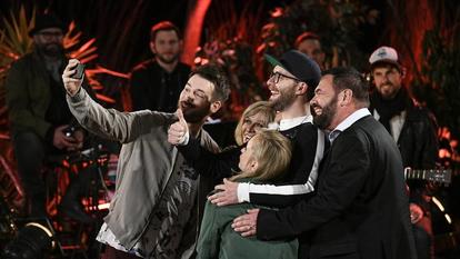 „Sing meinen Song“ mit Johannes Strate, Mary Roos, Leslie Clio, Mark Forster, Marian Gold (von links).