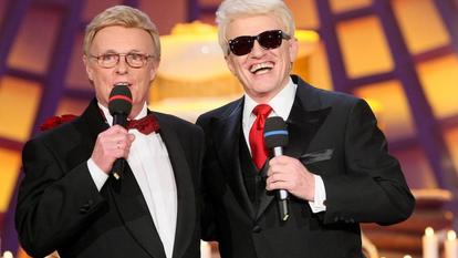 Dieter Wolf und Heino in „Die Krone der Volksmusik“ im Jahr 2009.