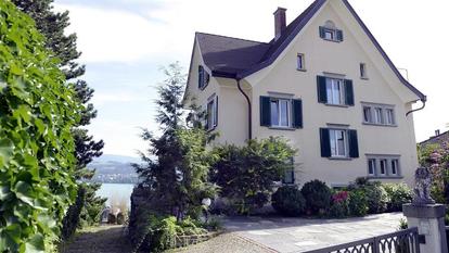 Udo Jürgens kaufte die Villa am Zürichsee 2012.