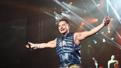 Voller Energie auf der Bühne: Andreas Gabalier! Voller Energie auf der Bühne: Andreas Gabalier!