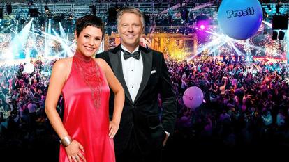 Francine Jordi und Jörg Pilawa präsentieren die „Silvestershow“ im Ersten. 