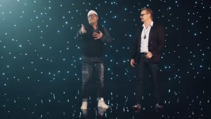 DJ Ötzi und Nik P. in ihrem neuen Video zu „Ein Stern“. 