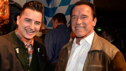 Andreas Gabalier und Arnold Schwarzenegger bei einem Treffen im Jahr 2014.