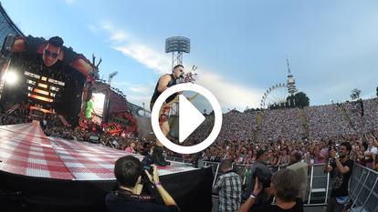 Andreas Gabalier rockt das Olympia-Stadion in München.