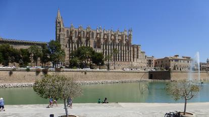 Vor allem Palma de Mallorca hat eine große Auswahl an Ausflugszielen zu bieten.