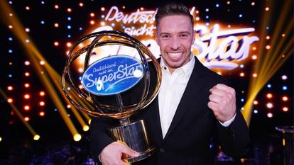 Ramon Roselly gewinnt DSDS. 