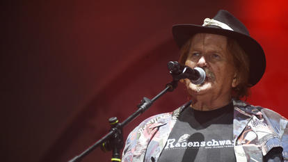 Frank Zander live beim SchlagerOlymp Light 2020 im Strandbad Lübars. 