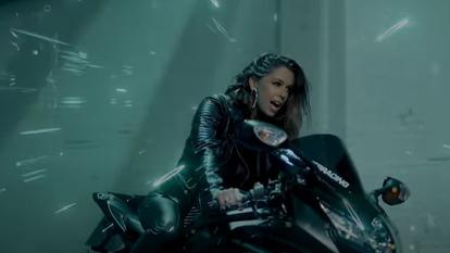 Vanessa Mai im neuen Video zum Song "Mitternacht".