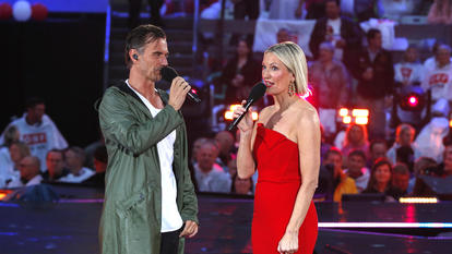 Florian Silbereisen und Monika Gruber beim "Schlagerbooom" 2024