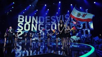 Bundesvision Song Contest, Stefan Raab, Revolverheld