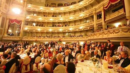 Mit Walzerschwung ins Jubiläum – Wir feiern 10 Jahre SemperOpernball