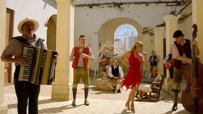 CubaBoarischen Musikvideo Schwiegermutter tanz amoi Servus Cuba!