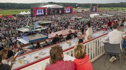 Fast 25.000 Besucher kamen 2017 zum „radio B2 Schlagerhammer“.