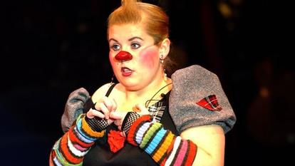 Manchmal ist Maite Kelly wirklich ein Clown: Wie hier 2004 im Circus Roncalli.