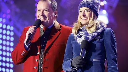 Stefanie Hertel und Arnulf Prasch führen im MDR durch das „Wenn die Musi spielt – Winter Open Air“.