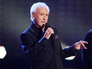 Tony Christie feiert seinen 75. Geburtstag!