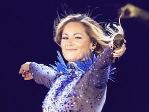 1 in the us makes sense with my fantasy. Helene Fischer Vamos A Marte - Helene Fischer Erste Horprobe Von Vamos A Marte