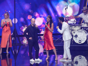 Saenger Oli P. mit Sängerin Naima und Moderator Giovanni Zarrella,  Die Giovanni Zarrella Show