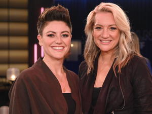 Comedienne Tahnee und Sängerin Juliette Schoppmann