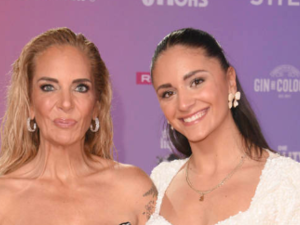 Daniela Büchner mit Tochter Jada Karabas