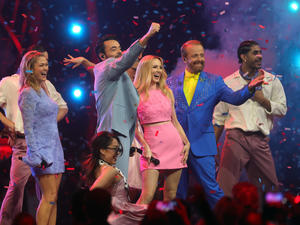 Die Giovanni Zarrella Show Live aus Friedrichshafen Giovanni Zarrella mit Melissa Naschenweng und Ross Antony.