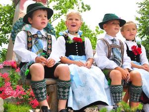 Musikantenstadl Kinder Trachten