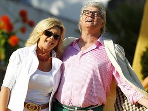 Im Ferienhaus von Marianne und Michael ist ein Feuer ausgebrochen.
