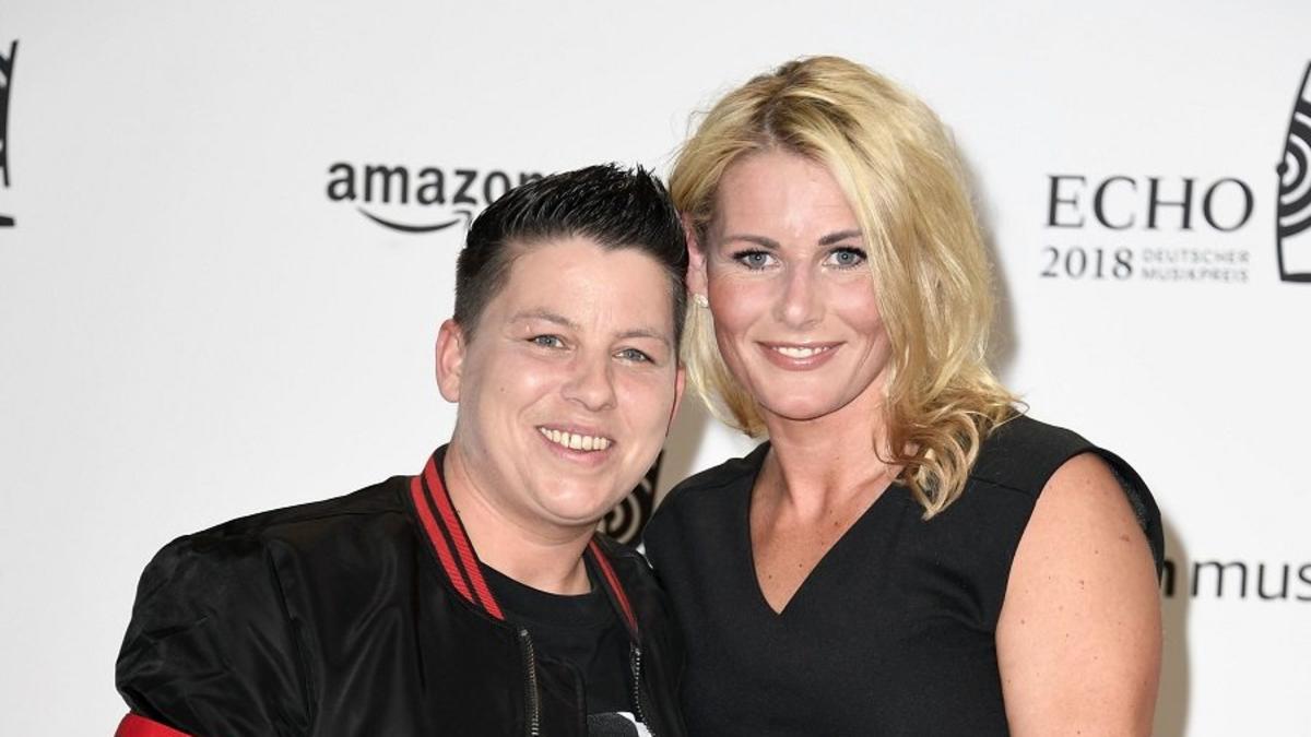 Kerstin Ott Familien Gluck Mit Frau Karolina
