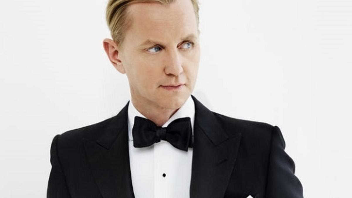 Max Raabe Kleidung Frisur Und Stil Im Zeichen Der 20er Jahre