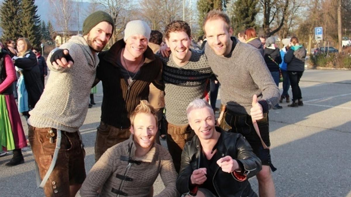 Voxxclub Die Konige Der Flashmobs voxxclub die konige der flashmobs