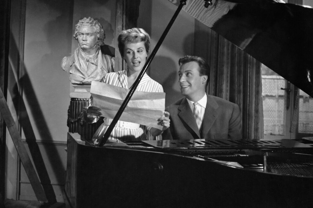 Peter Alexander Musical