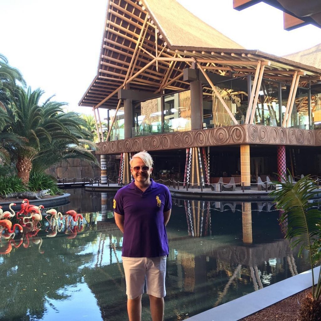 Sommer Styling Ross Antony