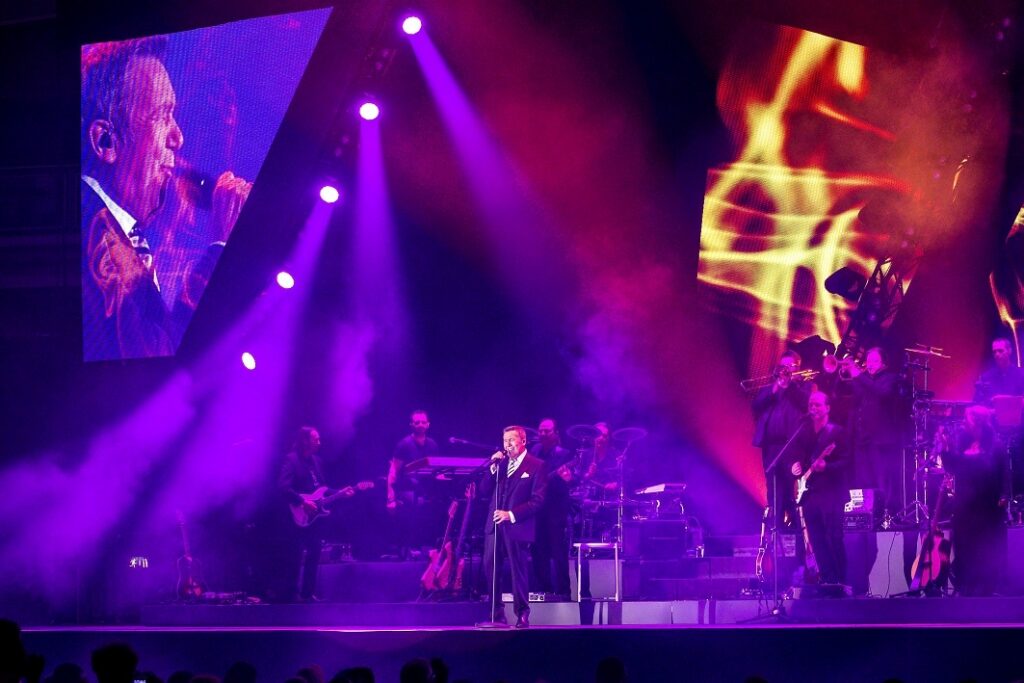 Roland Kaiser: "Auf den Kopf gestellt"-Tournee 2017