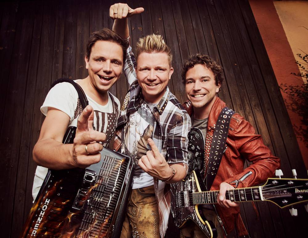 Die Dorfrocker Markus, Tobias und Philipp Thomann.