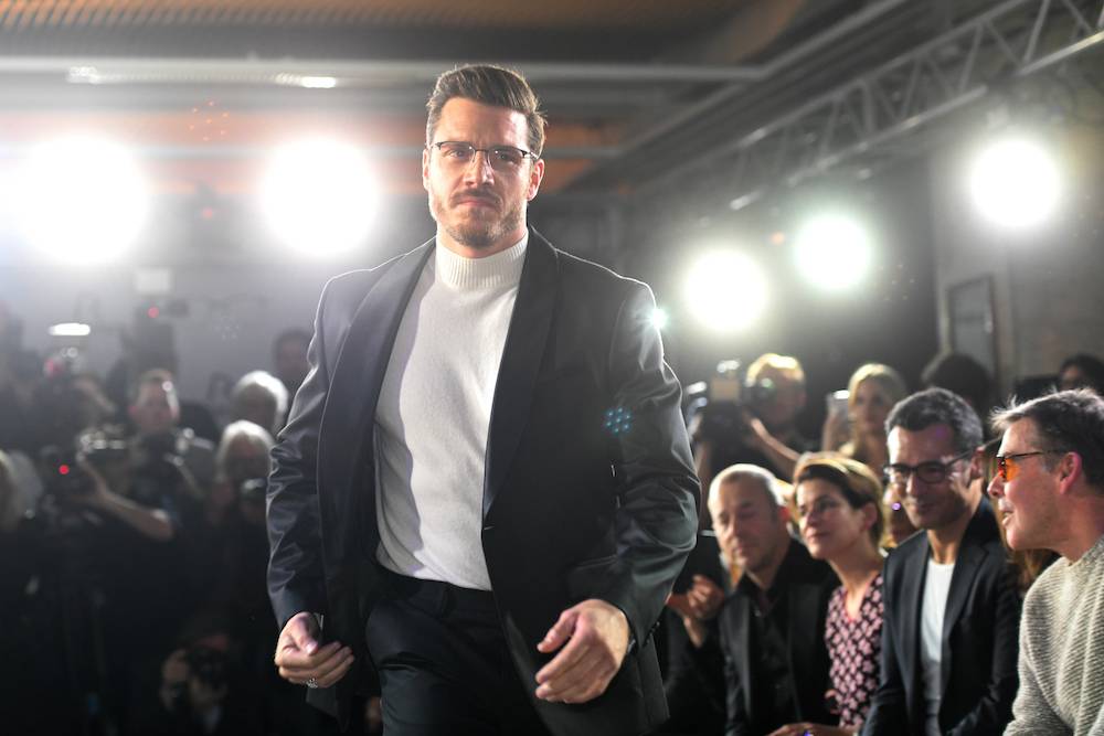 Thomas Seitel auf dem Laufsteg der “Eyewear Show 2019”.