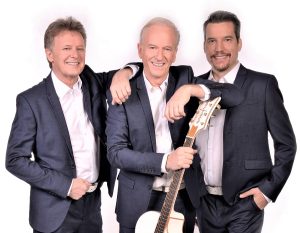 Die Calimeros haben ihr neues Album “Endlos Liebe” veröffentlicht.