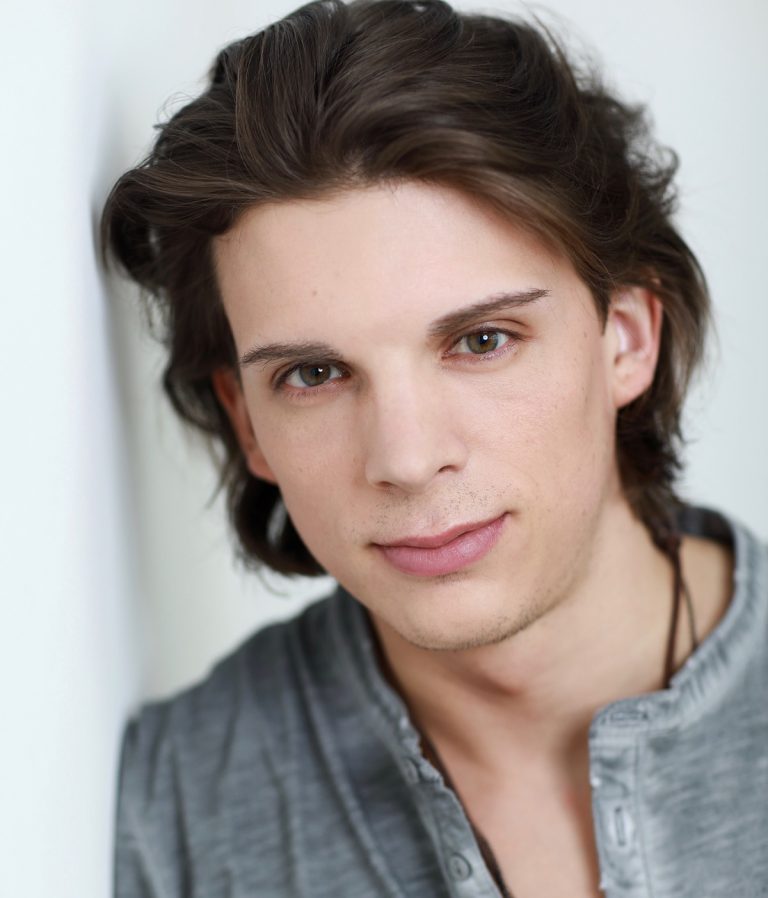 Alex Pezzei