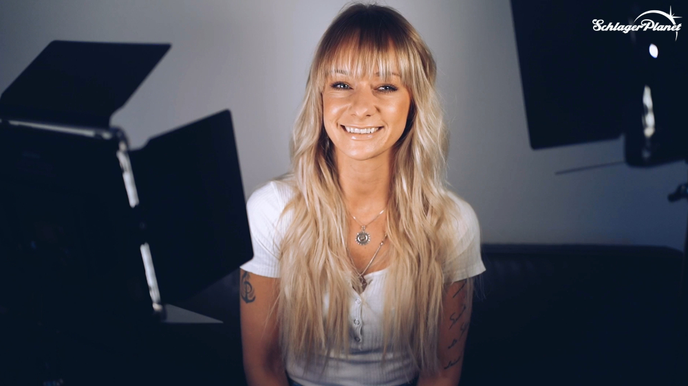 Christin Stark im Interview mit SchlagerPlanet.