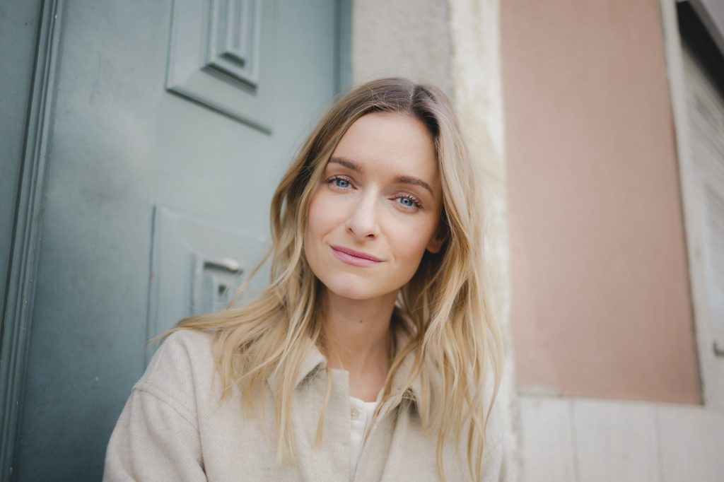 Sarah Zucker startet ihre Schlager-Karriere.