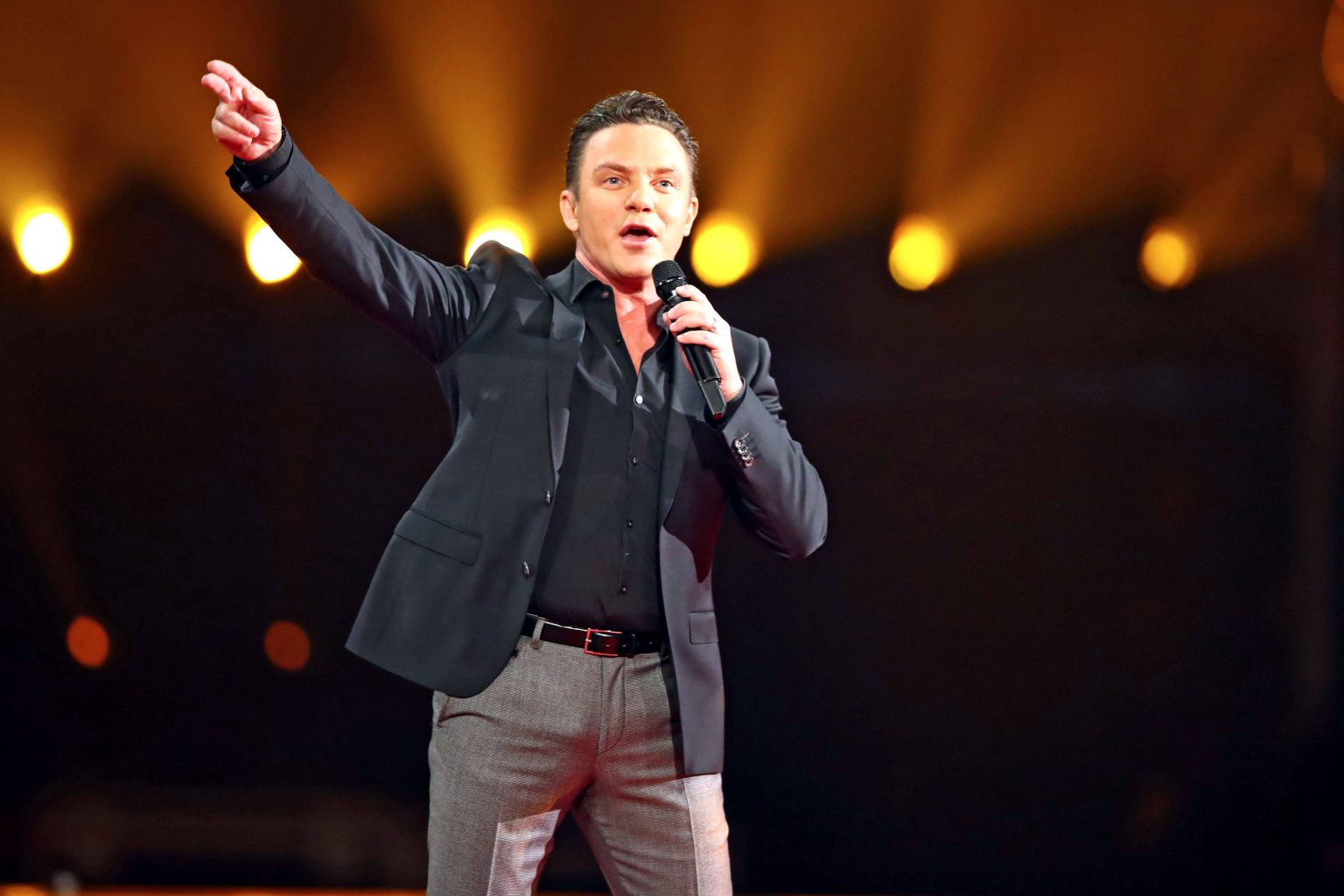 “Immer wieder sonntags”: Stefan Mross hat Beatrice Egli und Vanessa Mai zu Gast