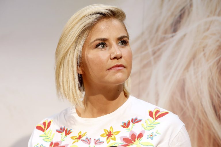 Beatrice Egli äußert sich zu schockierendem Familien-Drama