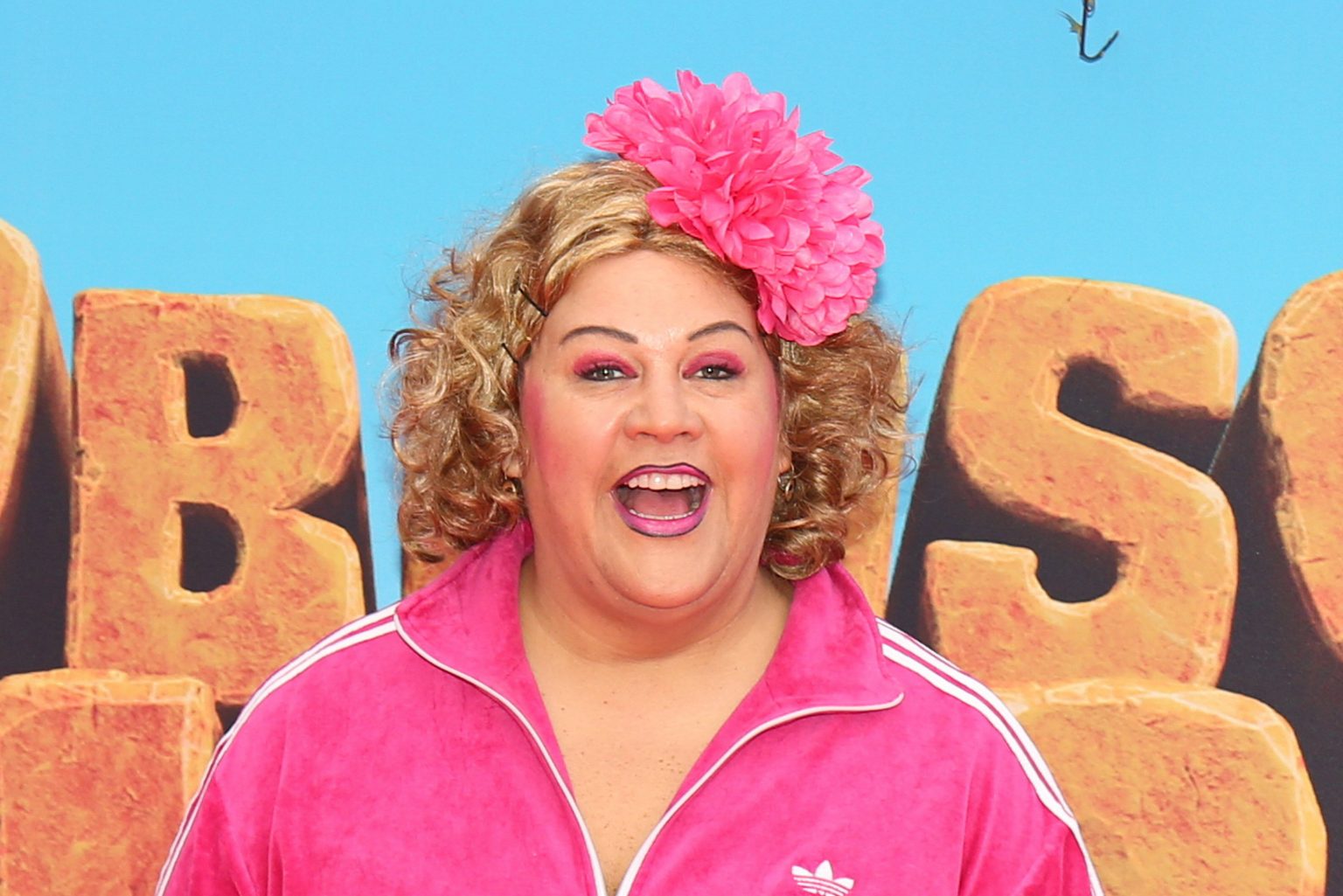 Von der Comedy-Bühne zum Ballermann: Ilka Bessin rockt den Megapark