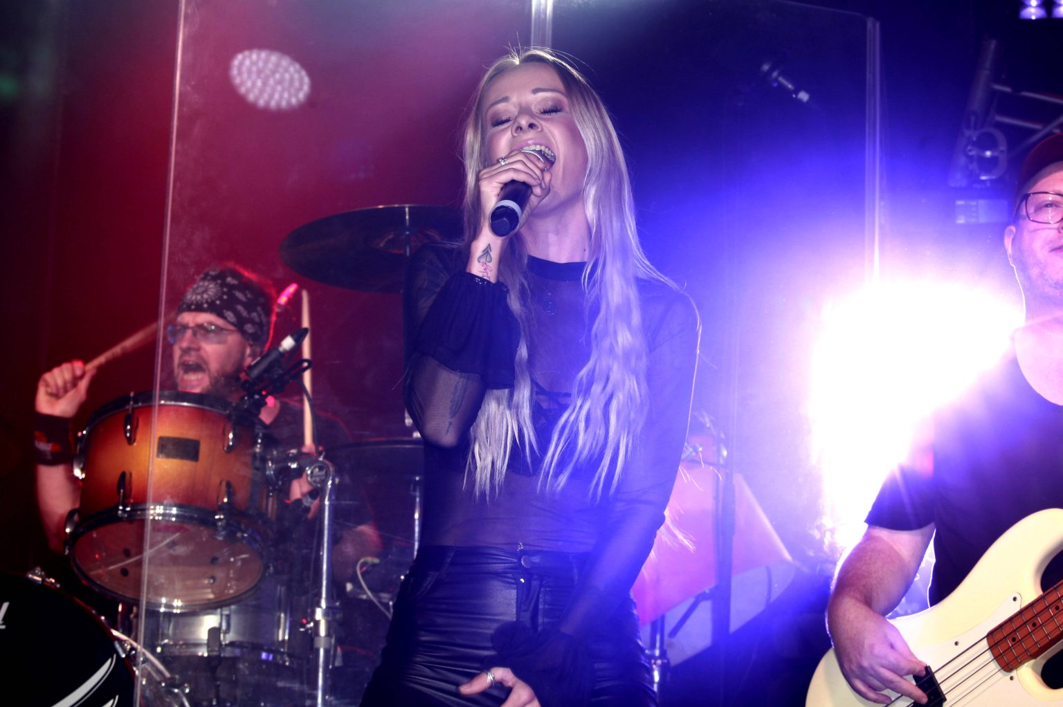 Matthias Reim & Christin Stark: Im knappen Body zeigt sie ihr Babyglück