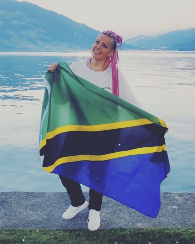 Tansania – „Goodbye Deutschland“: Janine Hundt wird ausgeraubt!