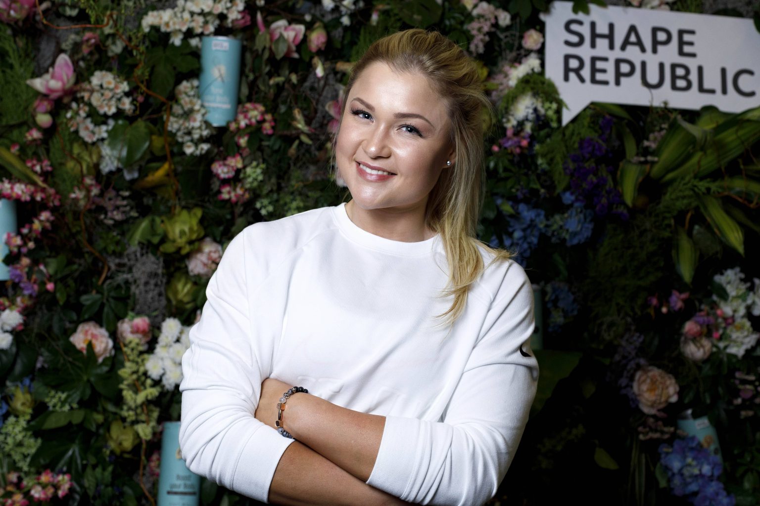 Sophia Thiel: Besuch im Piercing-Studio endet mit neuem Rekord