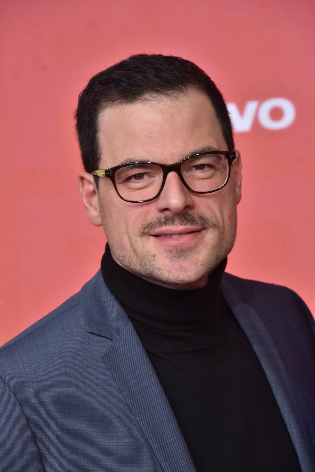 Tobias Licht: Ex-„Unter uns“-Star überfährt eigenen Sohn mit Rasenmäher