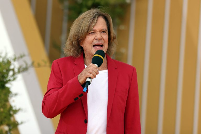 Musikalisches Comeback? Jürgen Drews bringt mit Tonstudio-Foto seine Fans zum Ausflippen