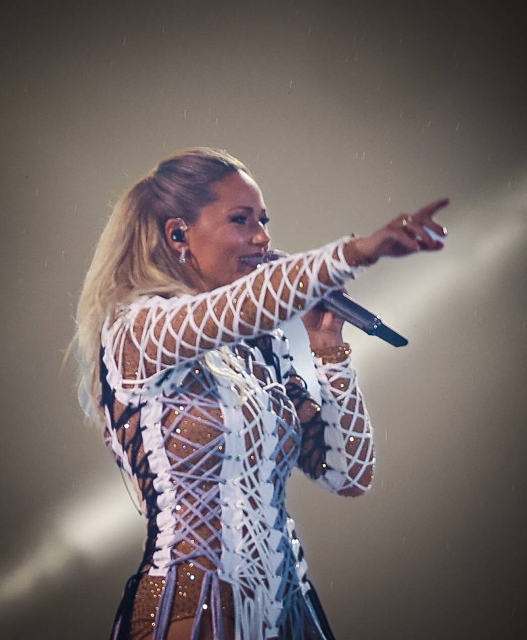 Helene Fischer: „Schmerzen“ – Die Schlagersängerin über “komplett neues Level der Fitness”!