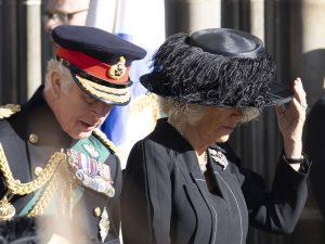 „Häusliche Gewalt!“ Königin Camilla: Düsteres Familiengeheimnis enthüllt!