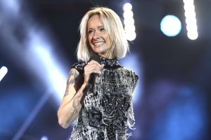 Christin Stark begeistert Fans mit Pool-Bildern im Bikini